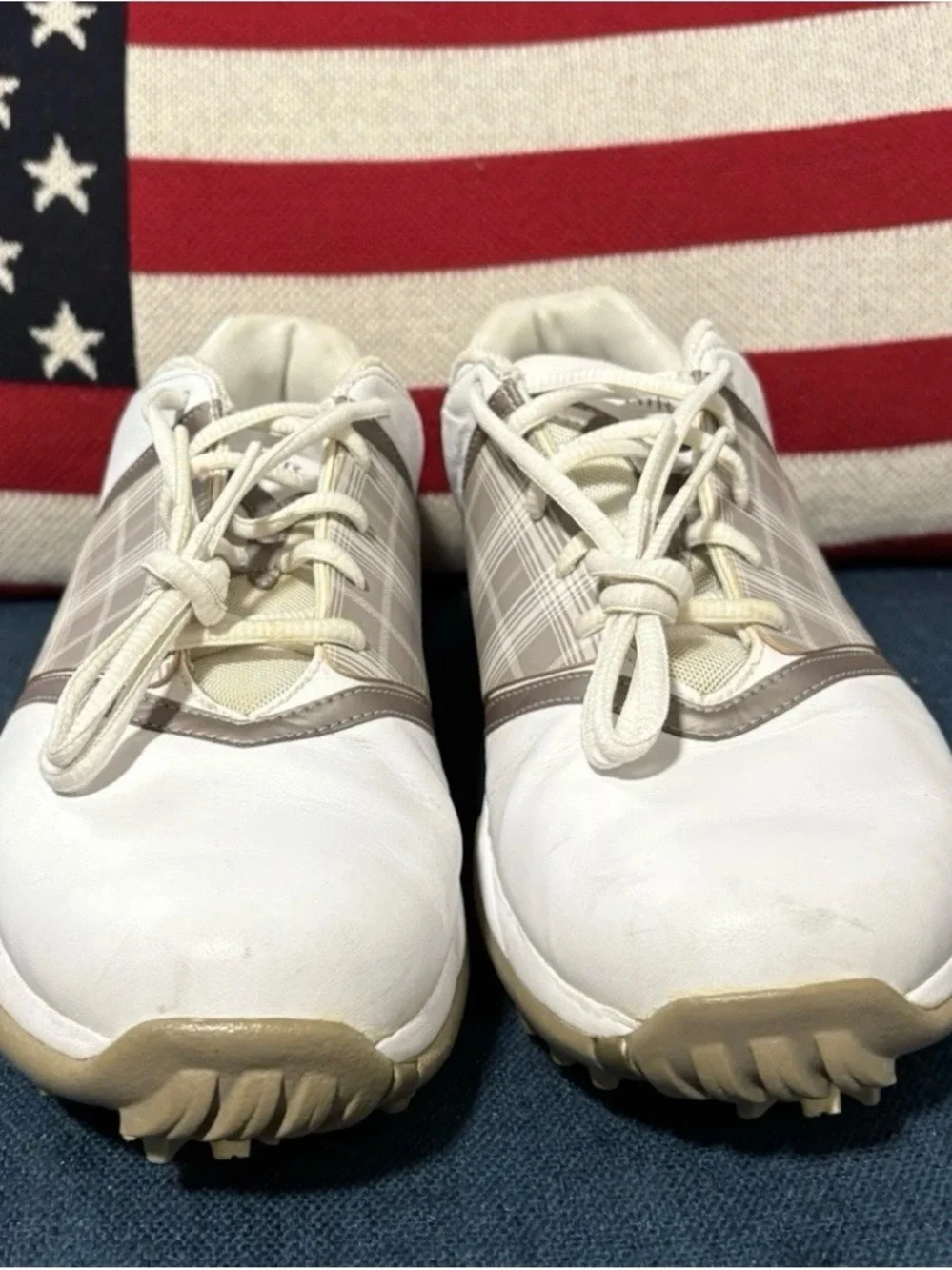 Nike Women's White and Beige Golf Shoes with Plaid Accent - Picture 2 of 9
